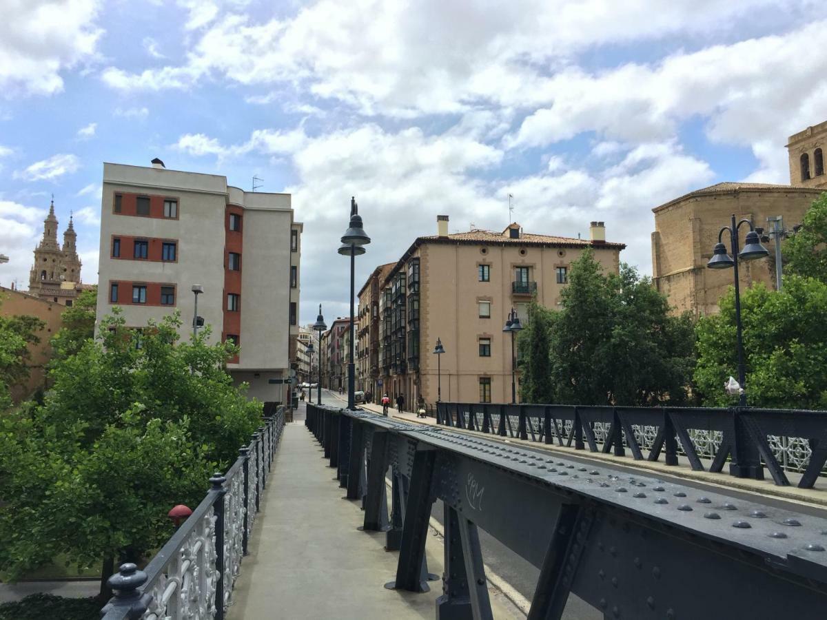 Centro Historico - Muralla Revellin Logroño Kültér fotó